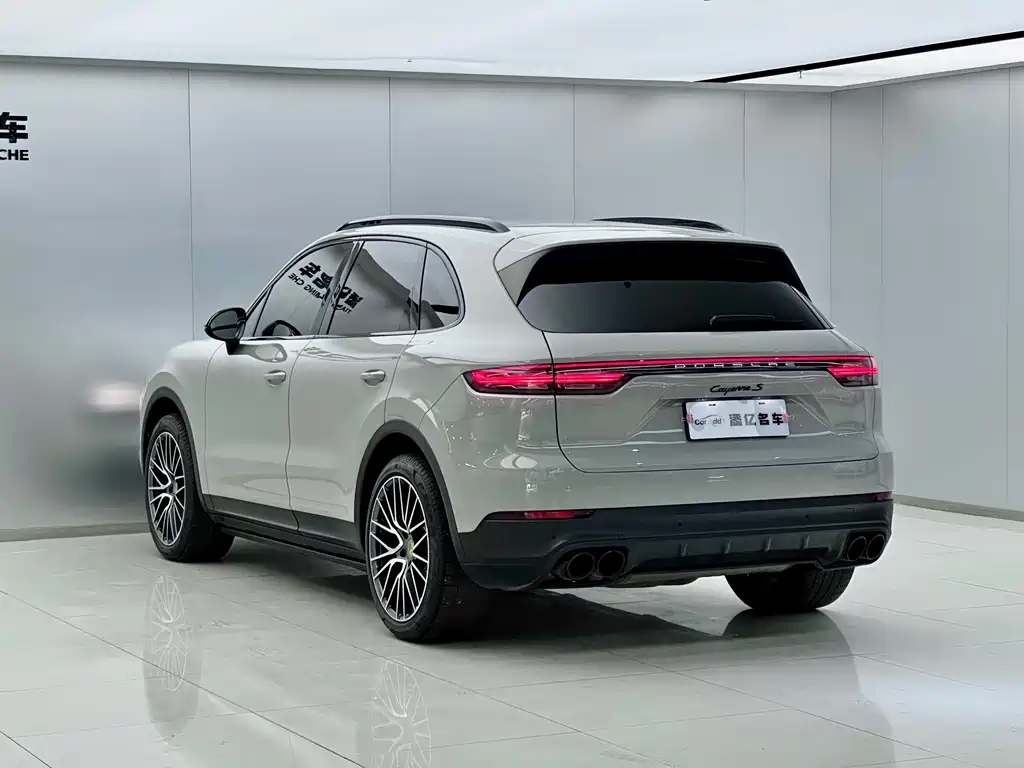 Porsche Cayenne 2019
