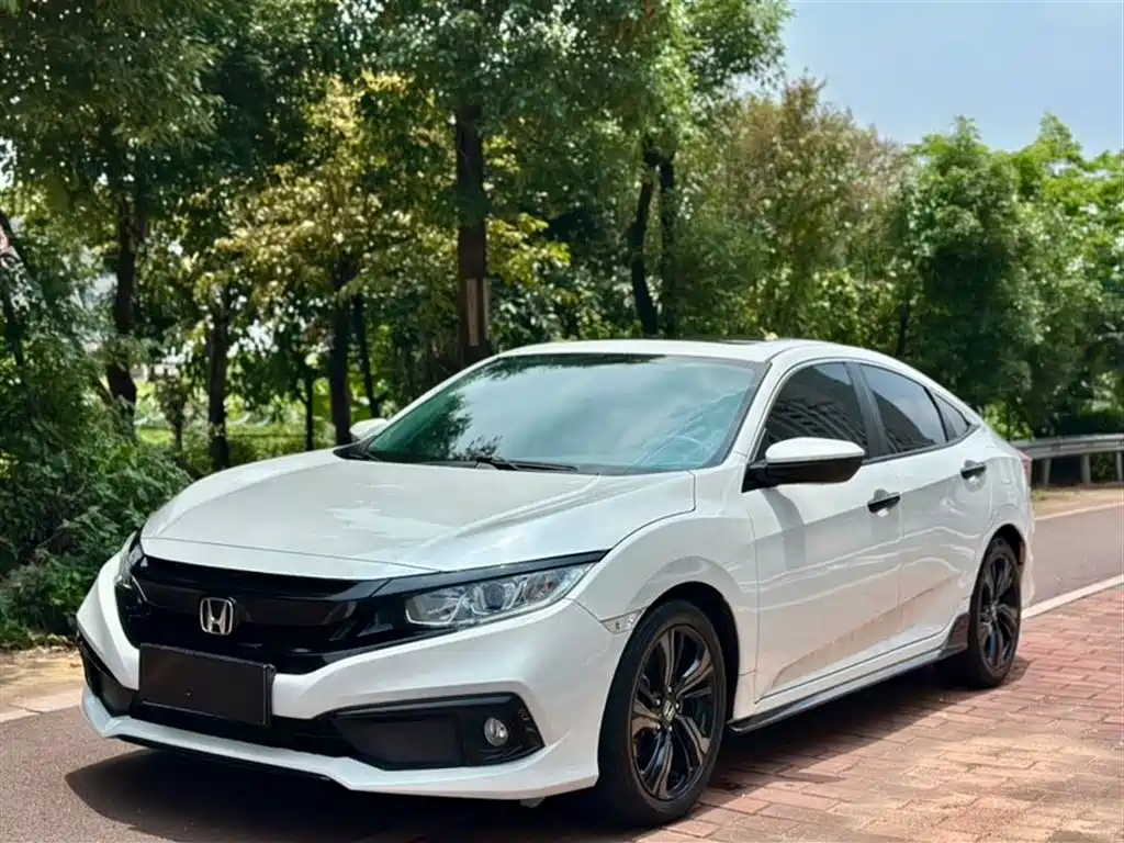 Honda Civic 2020 — фото 1