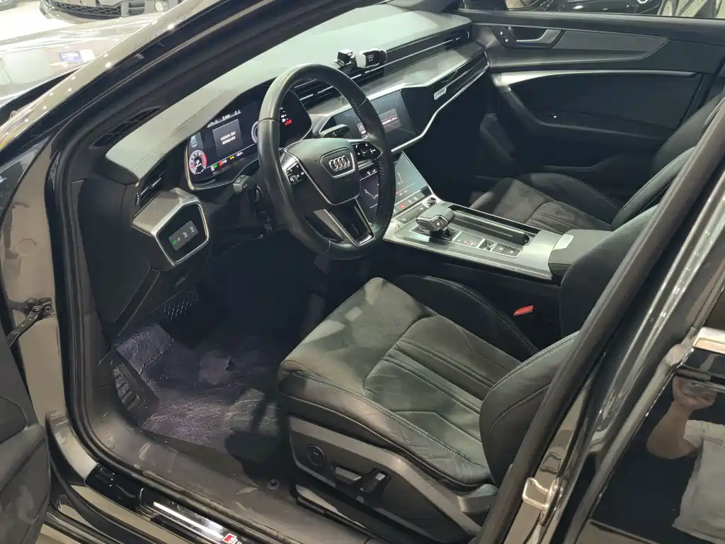 Audi A6L 2020