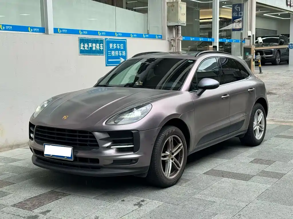 Porsche Macan 2020 — фото 1