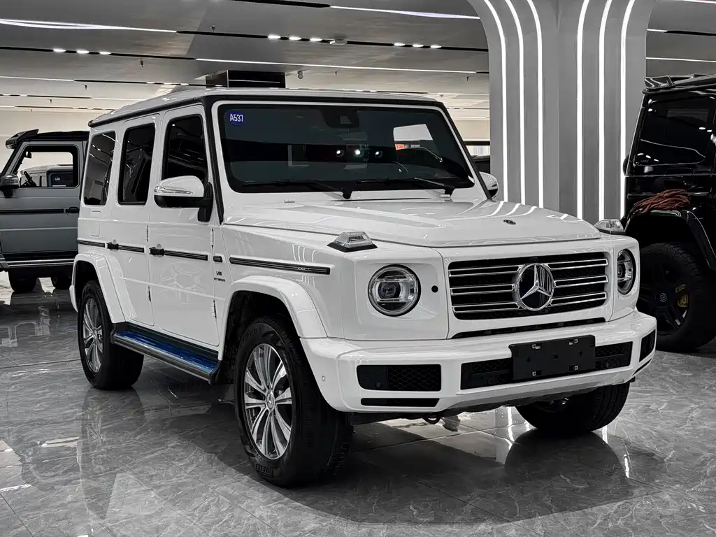 Mercedes-Benz G-Class 2023 — фото 3