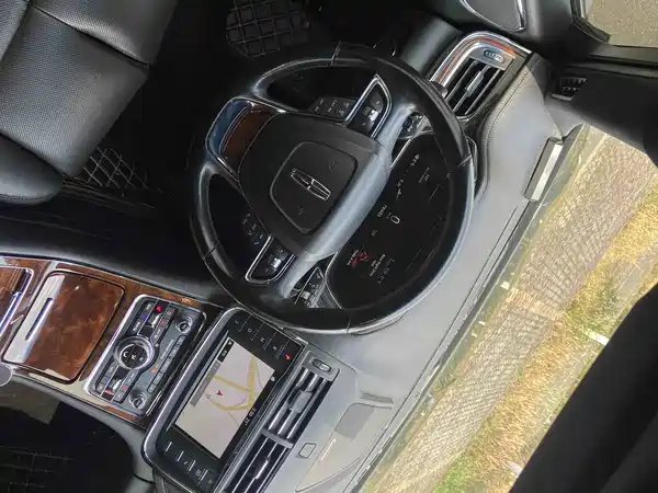 Lincoln Continental 2017