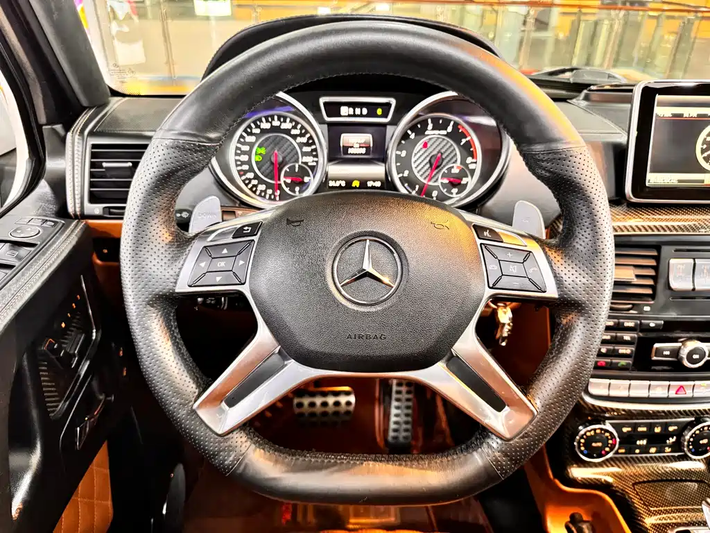 Mercedes-Benz G-Class AMG 2016 — фото 17