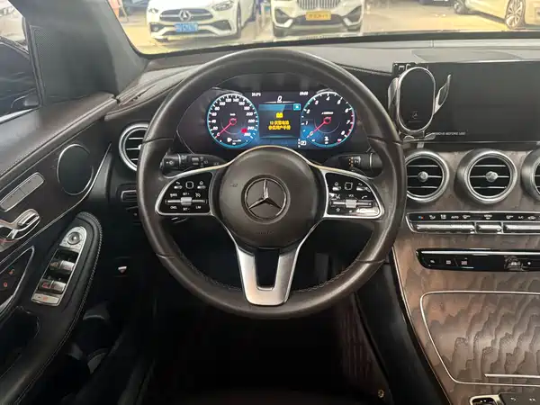 Mercedes-Benz GLC 2022