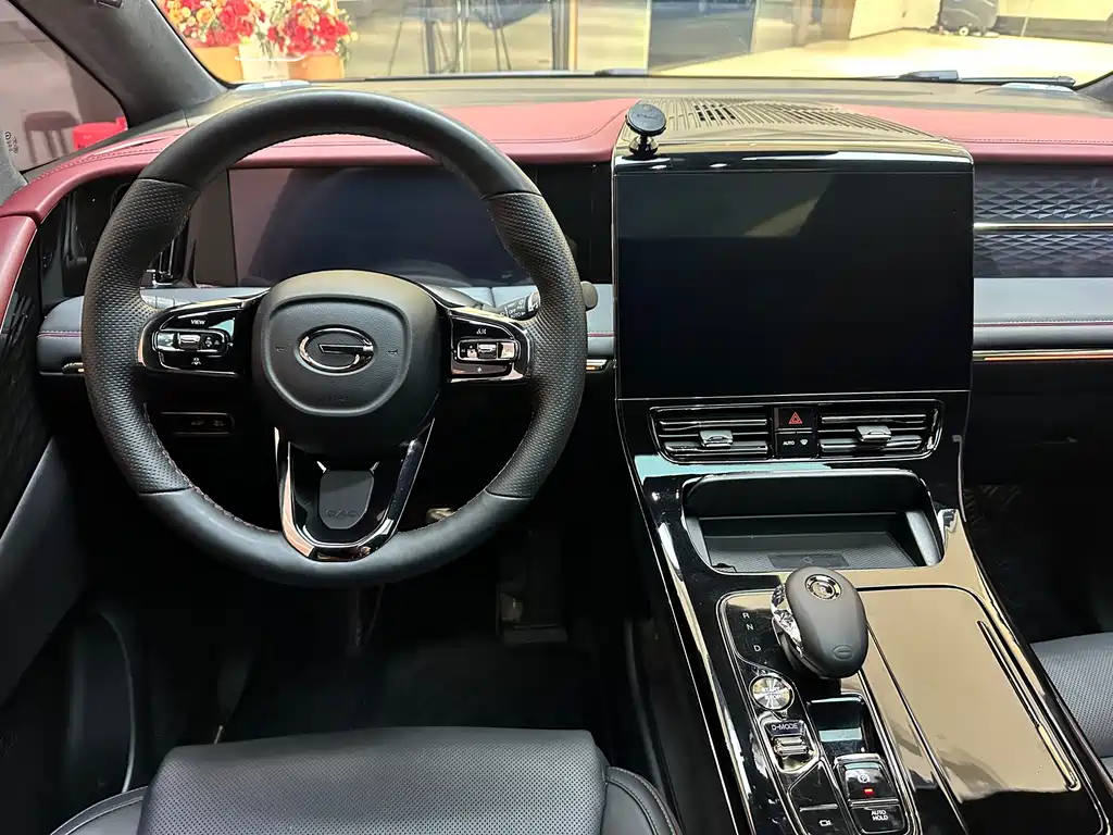 GAC Motor Trumpchi M8 2023 — фото 16