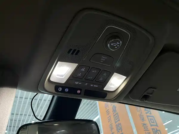 Buick GL8 New Energy 2025