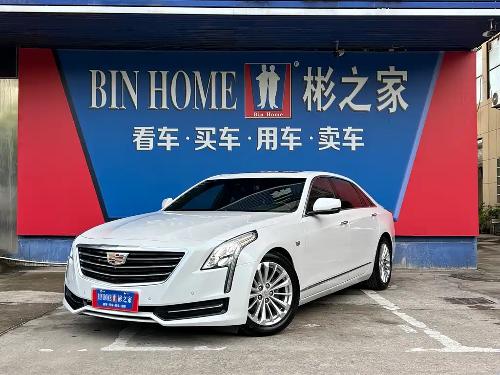 Cadillac CT6 2017 — фото 1