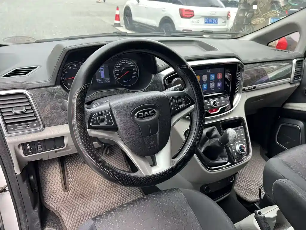 JAC Refine Refine M4 2018