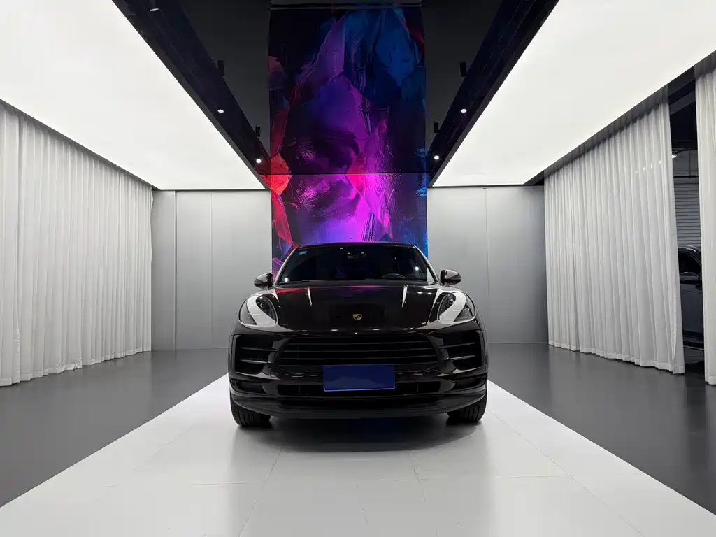 Porsche Macan 2020 — фото 2