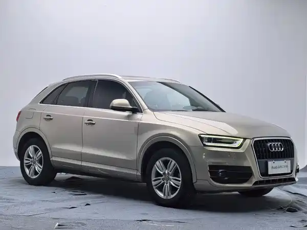 Audi Q3 2015