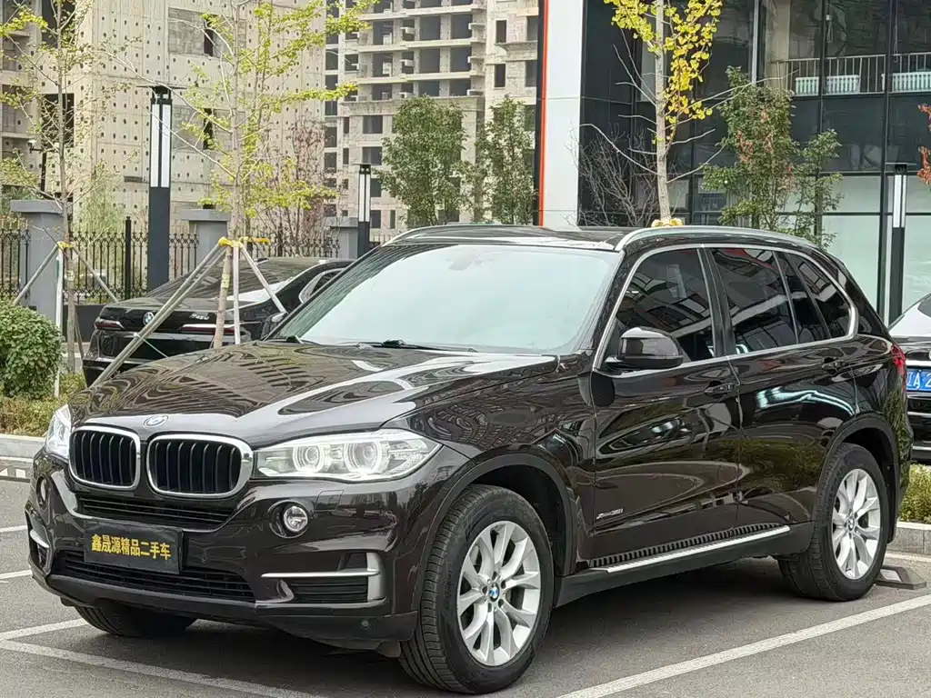 BMW X5 2015 — фото 1