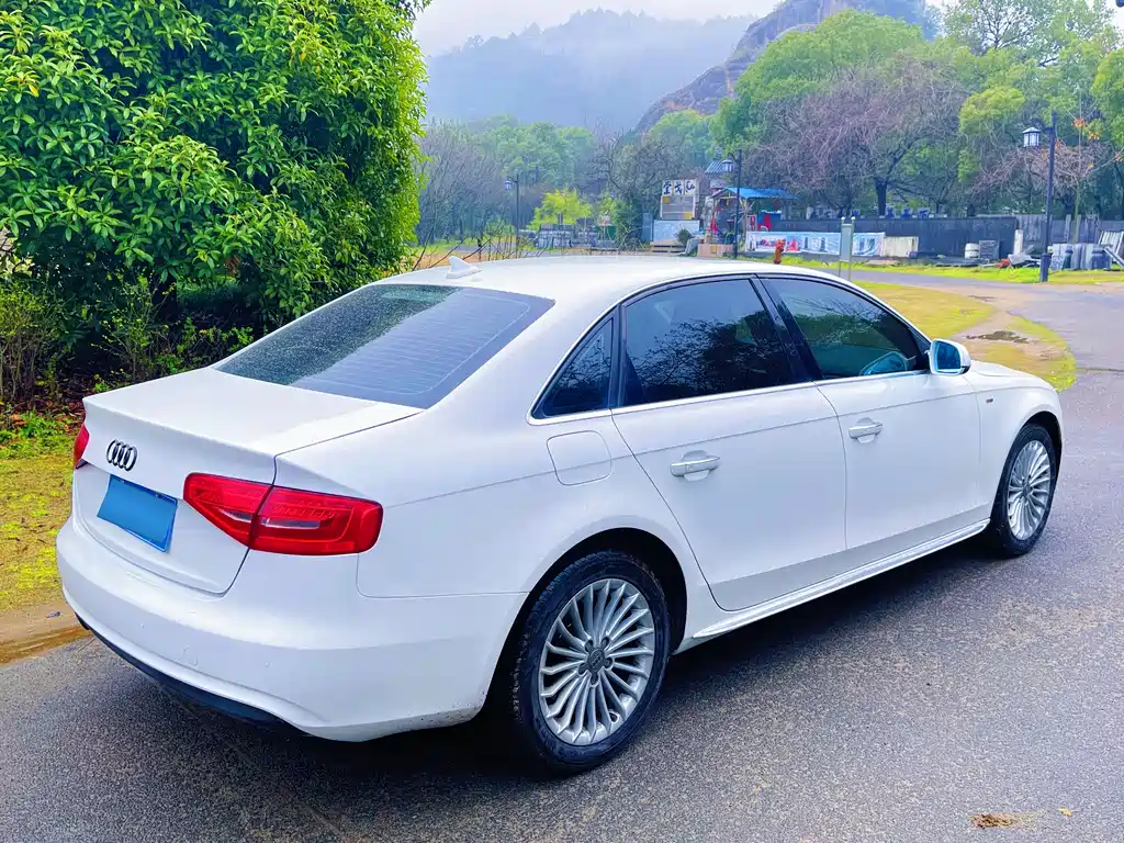 Audi A4L 2016 — фото 13