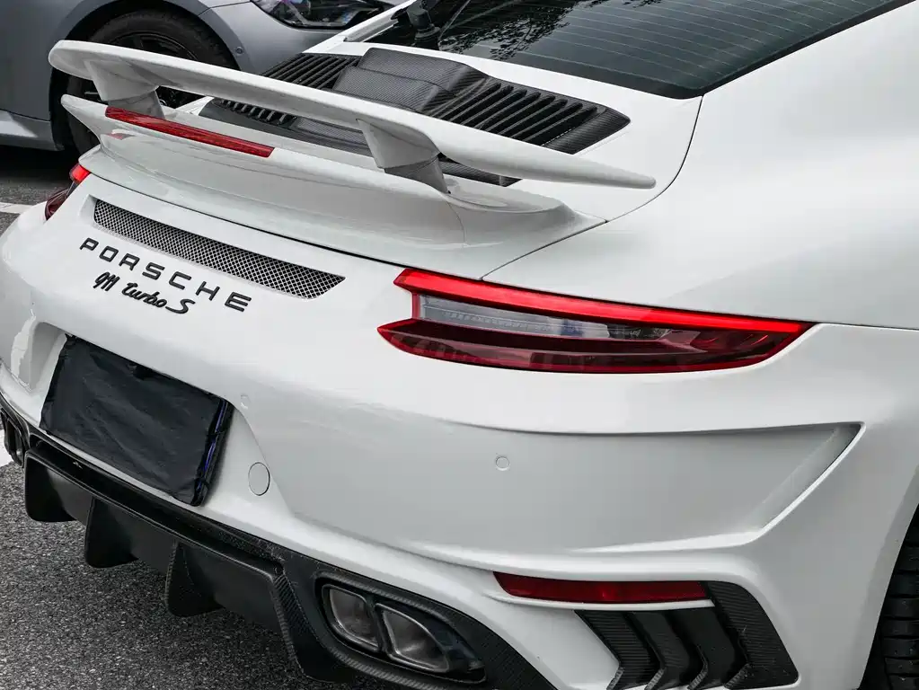 Porsche 911 2014 — фото 12