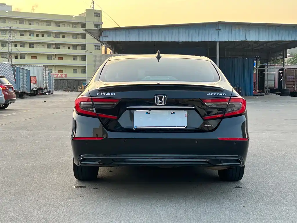 Honda Accord 2023 — фото 14