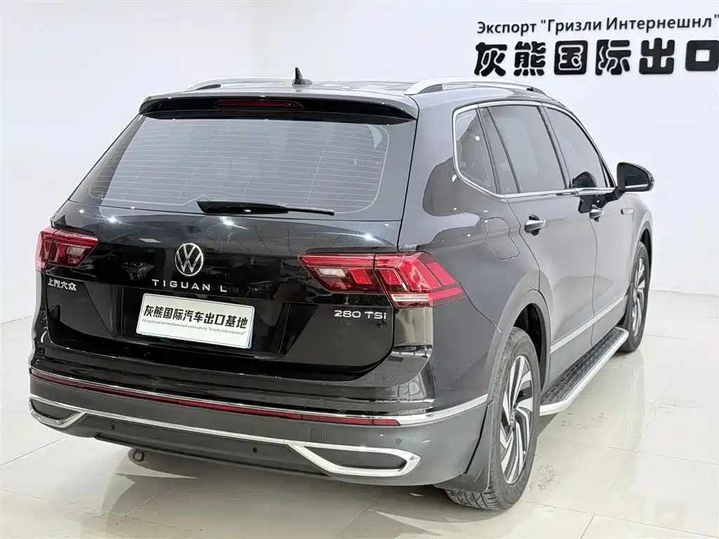Volkswagen Tiguan L 2023 — фото 4