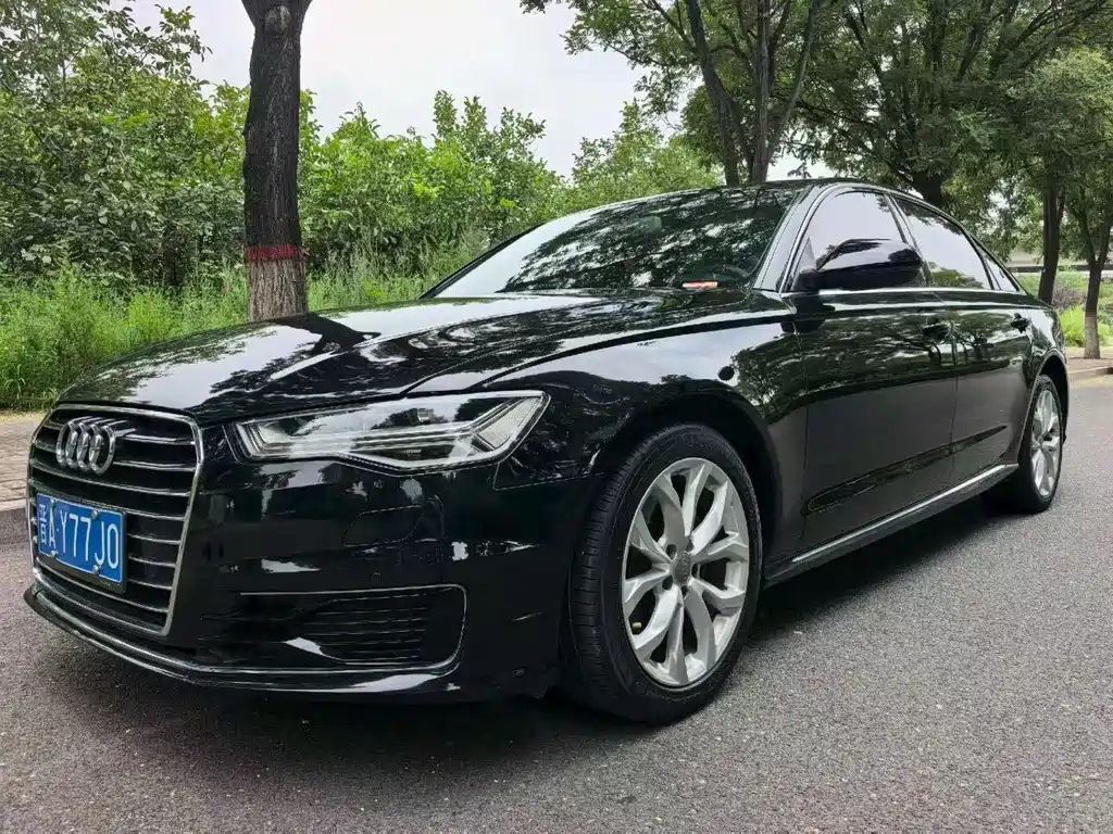 Audi A6L 2018 — фото 1