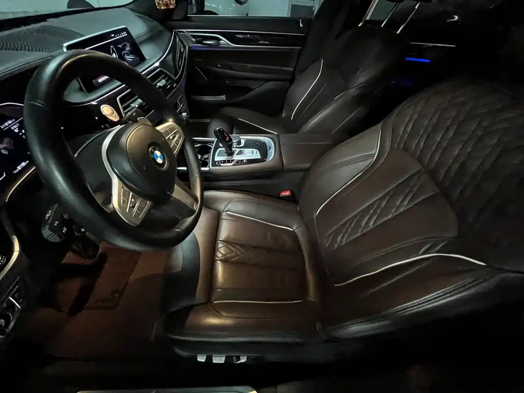 BMW 7 Series 2022 — фото 13