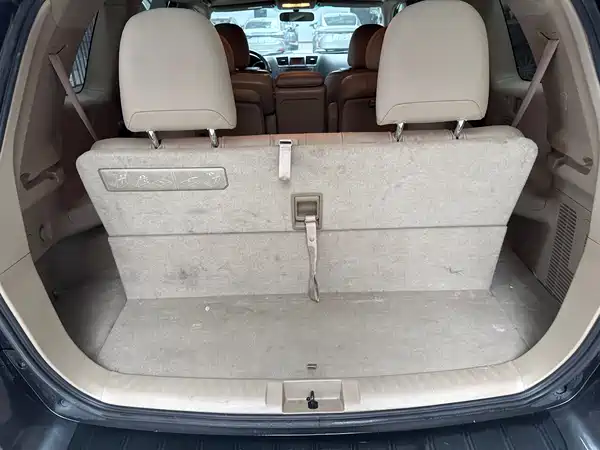 Toyota Highlander 2011