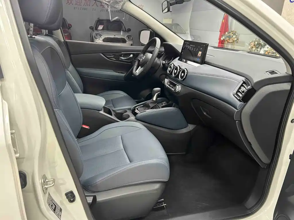 Nissan Qashqai 2025 — фото 15