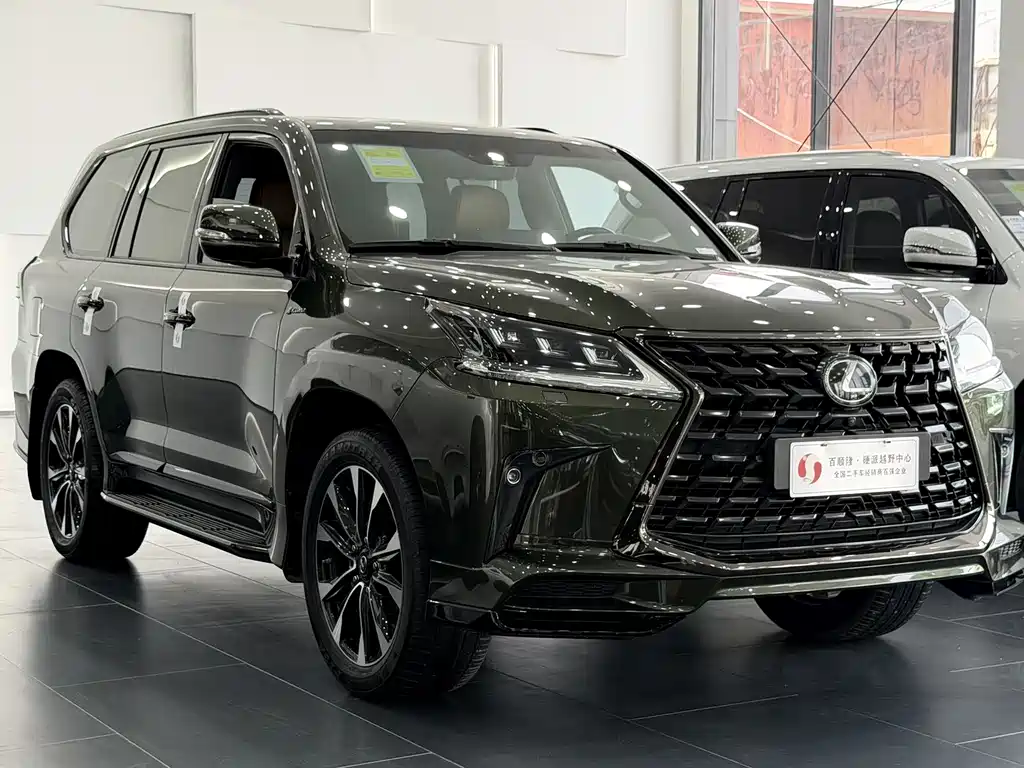 Lexus LX 2023 — фото 3