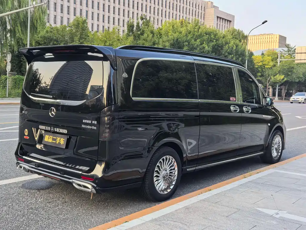 Mercedes-Benz Vito 2024 — фото 4