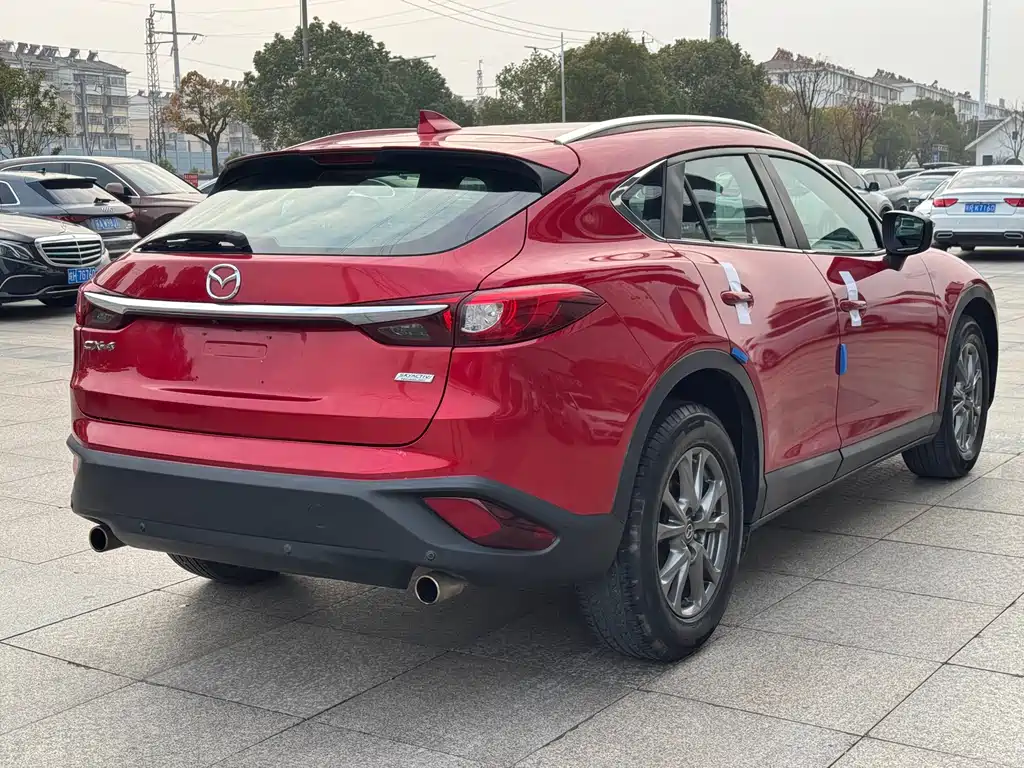 Mazda CX-4 2018 — фото 23
