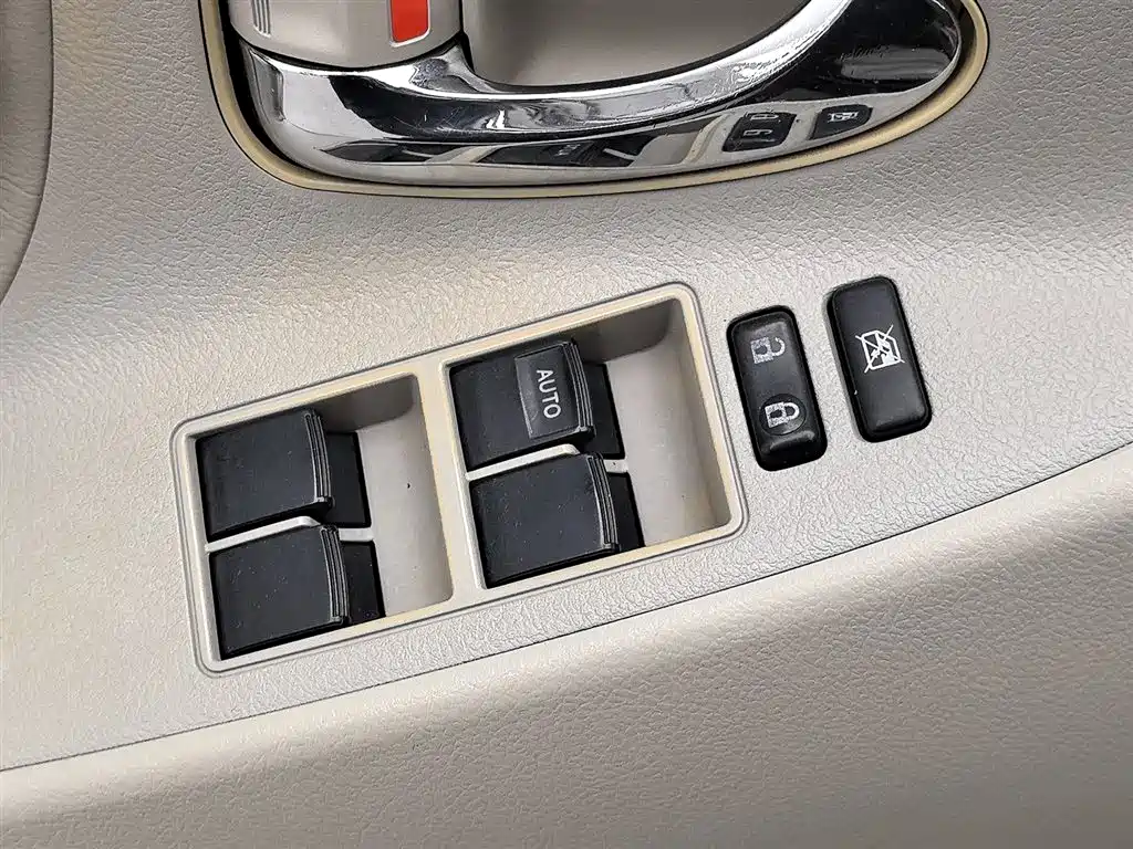 Toyota Camry 2013 — фото 9