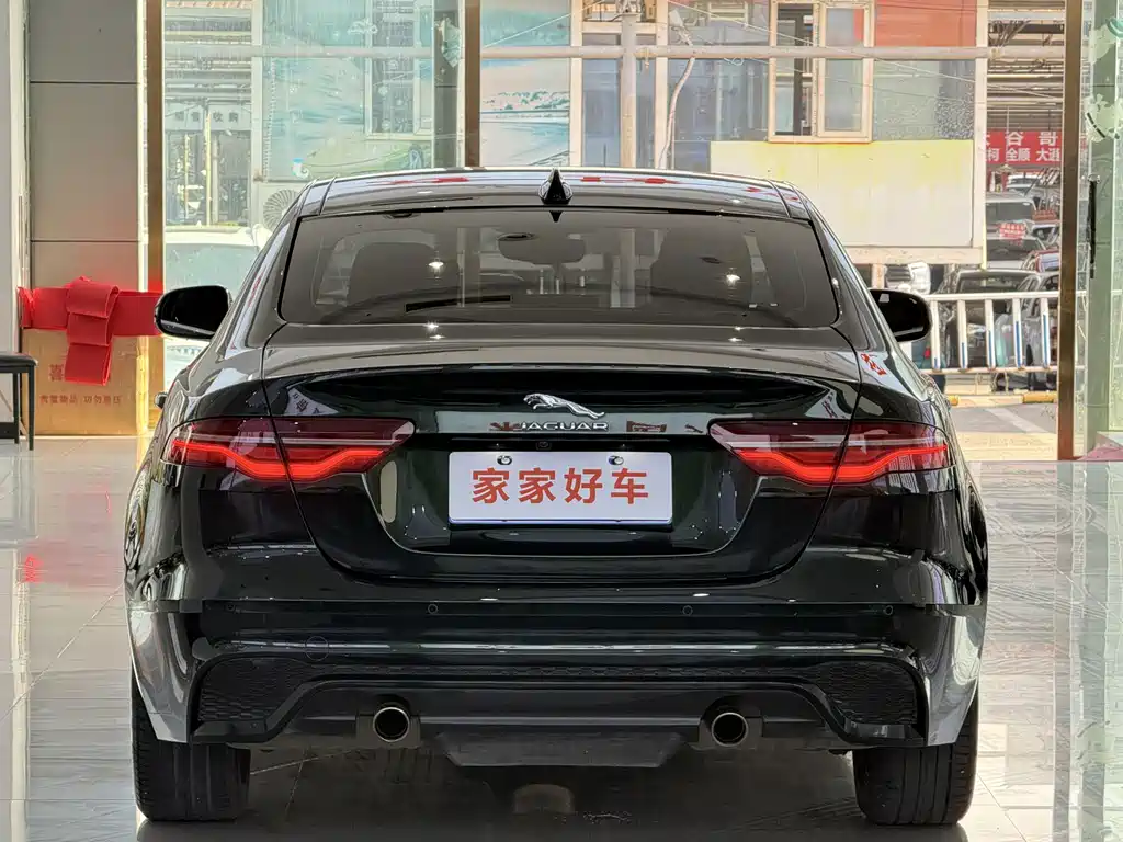 Jaguar XEL 2023 — фото 16