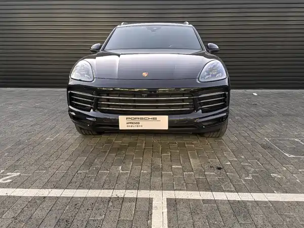 Porsche Cayenne 2022
