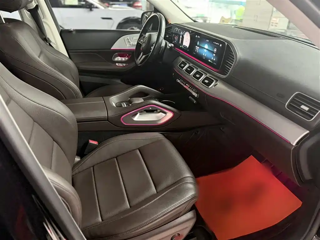 Mercedes-Benz GLS 2021 — фото 19