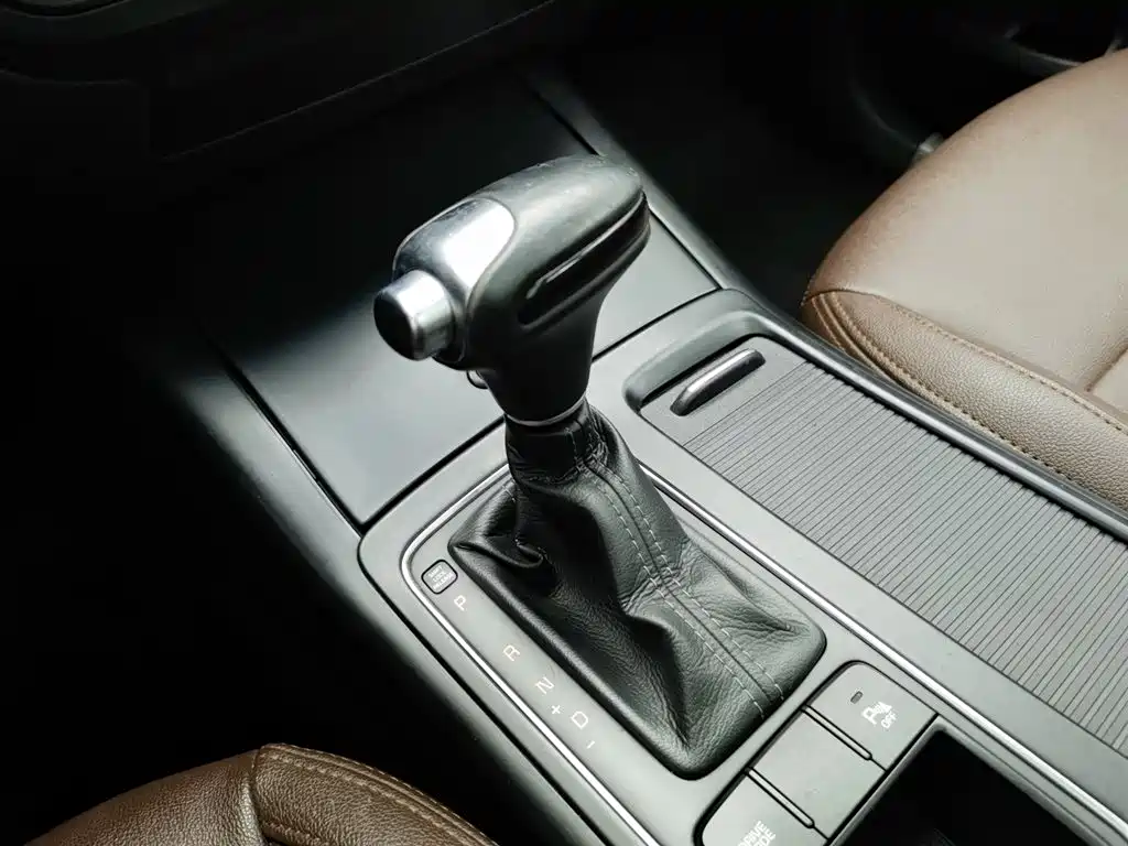 Kia Sorento 2015 — фото 13