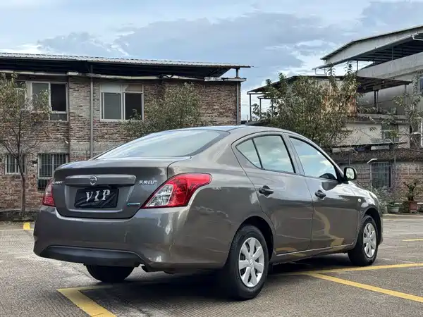 Nissan Sunny 2019