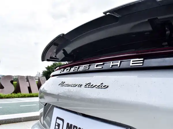 Porsche Panamera 2017