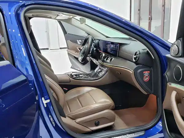 Mercedes-Benz E-Class 2017