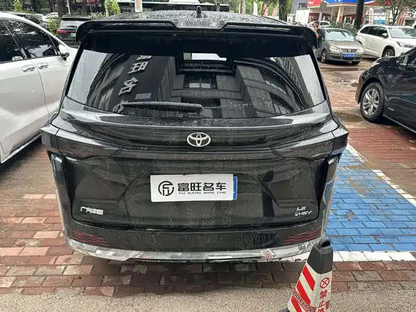 Toyota Sienna 2024