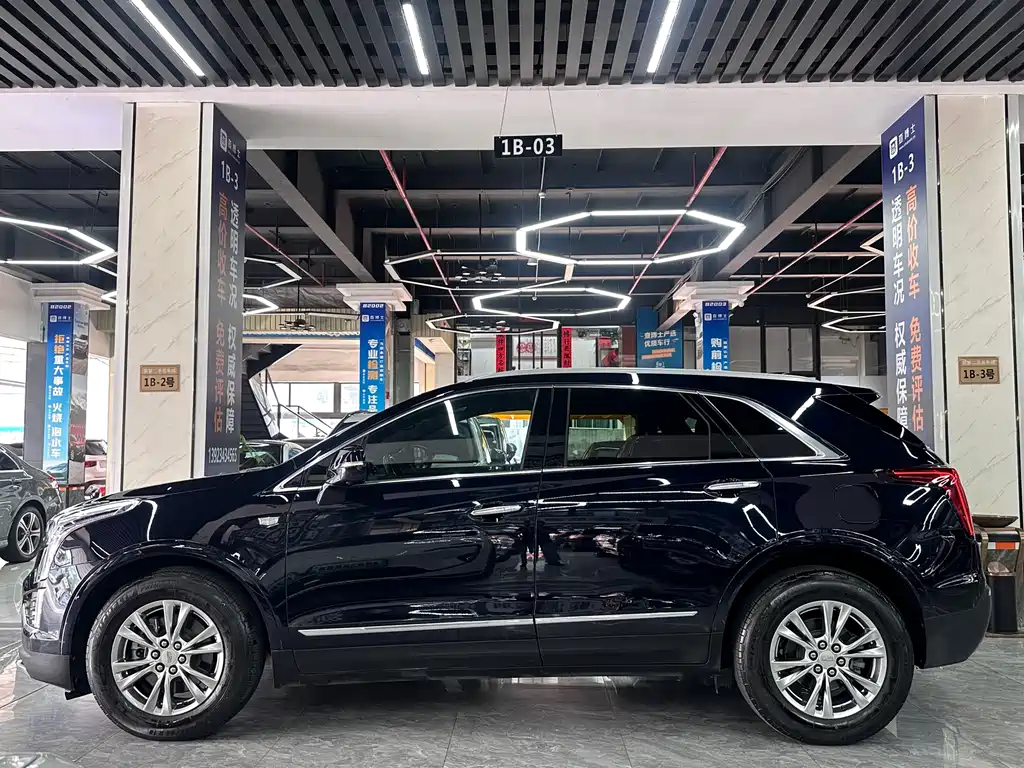 Cadillac XT5 2021 — фото 4
