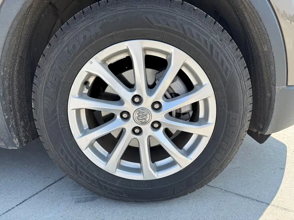 Buick Envision Plus 2018 — фото 21