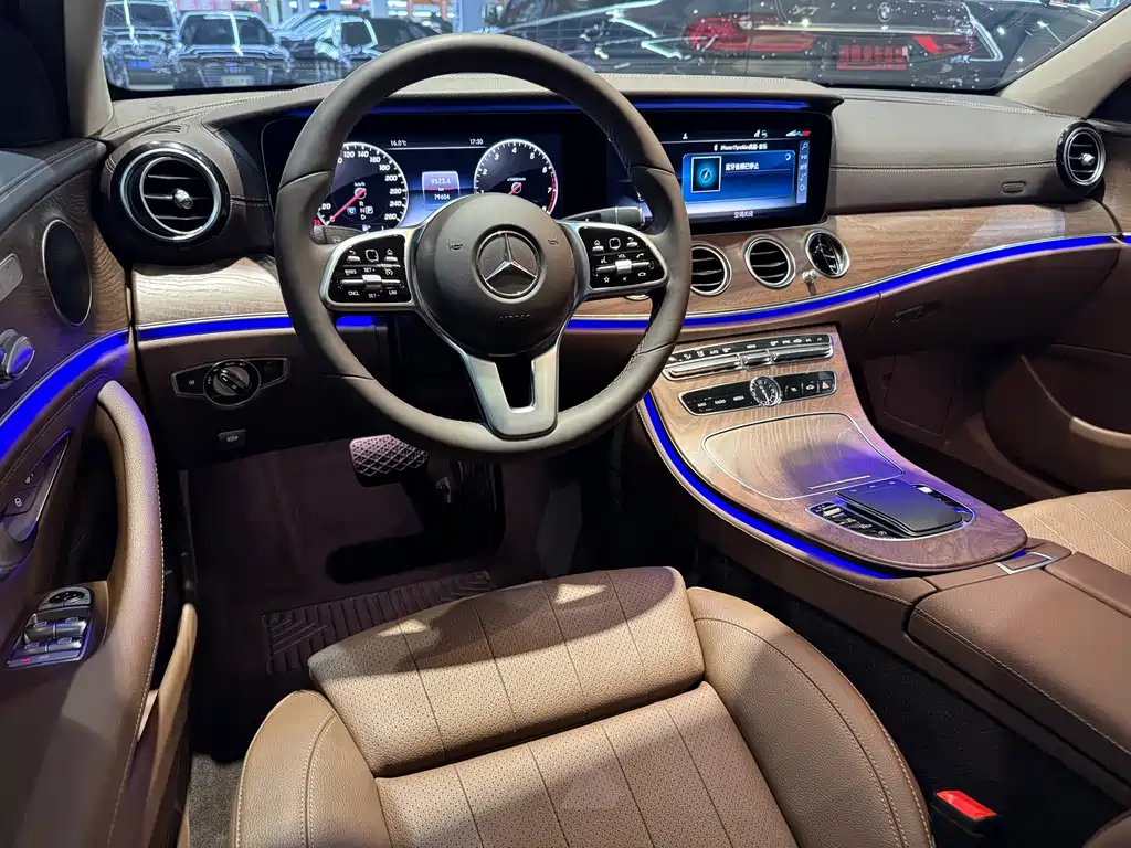 Mercedes-Benz E-Class 2019 — фото 5