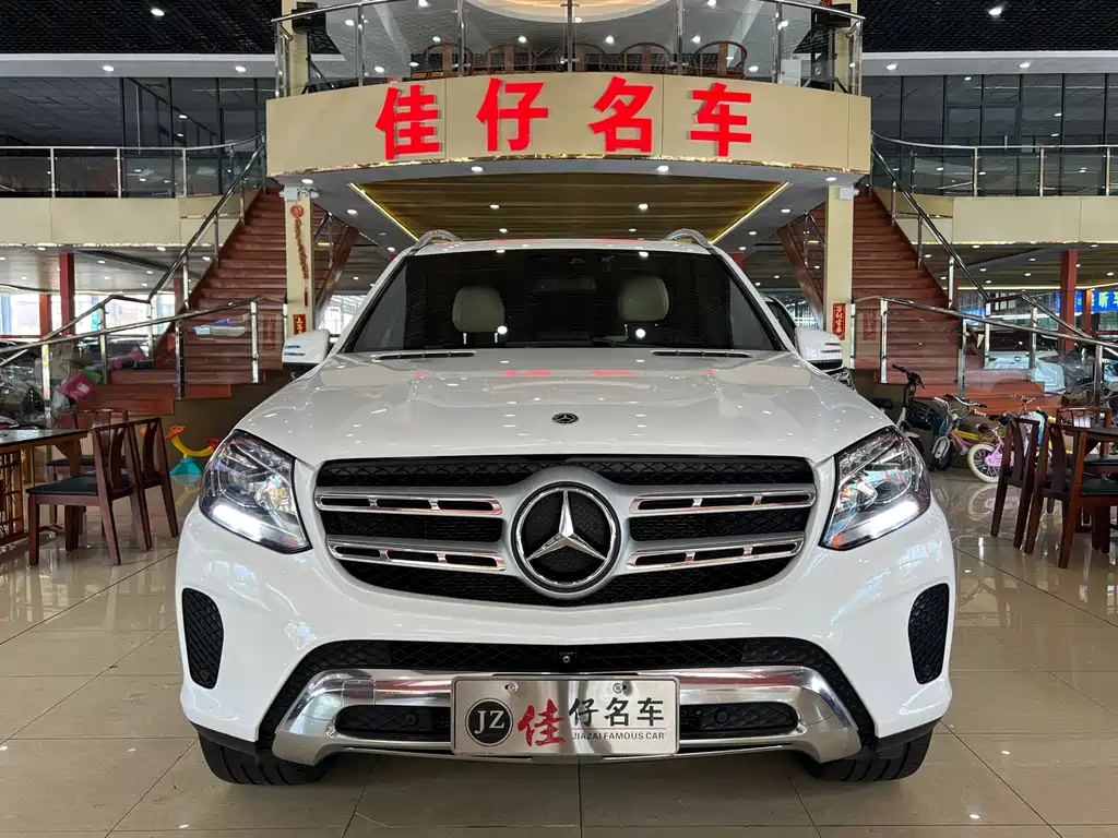 Mercedes-Benz GLS 2018 — фото 2