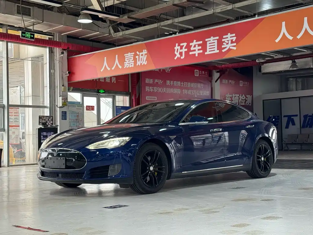 Tesla Model S 2016