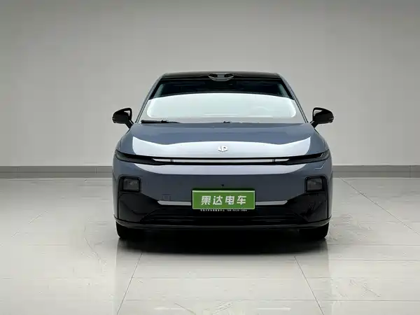 Leapmotor B01 2025