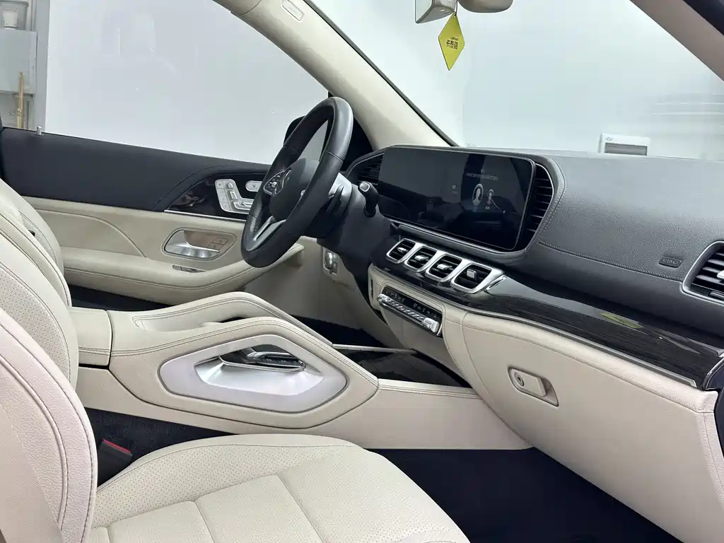 Mercedes-Benz GLS 2020 — фото 17