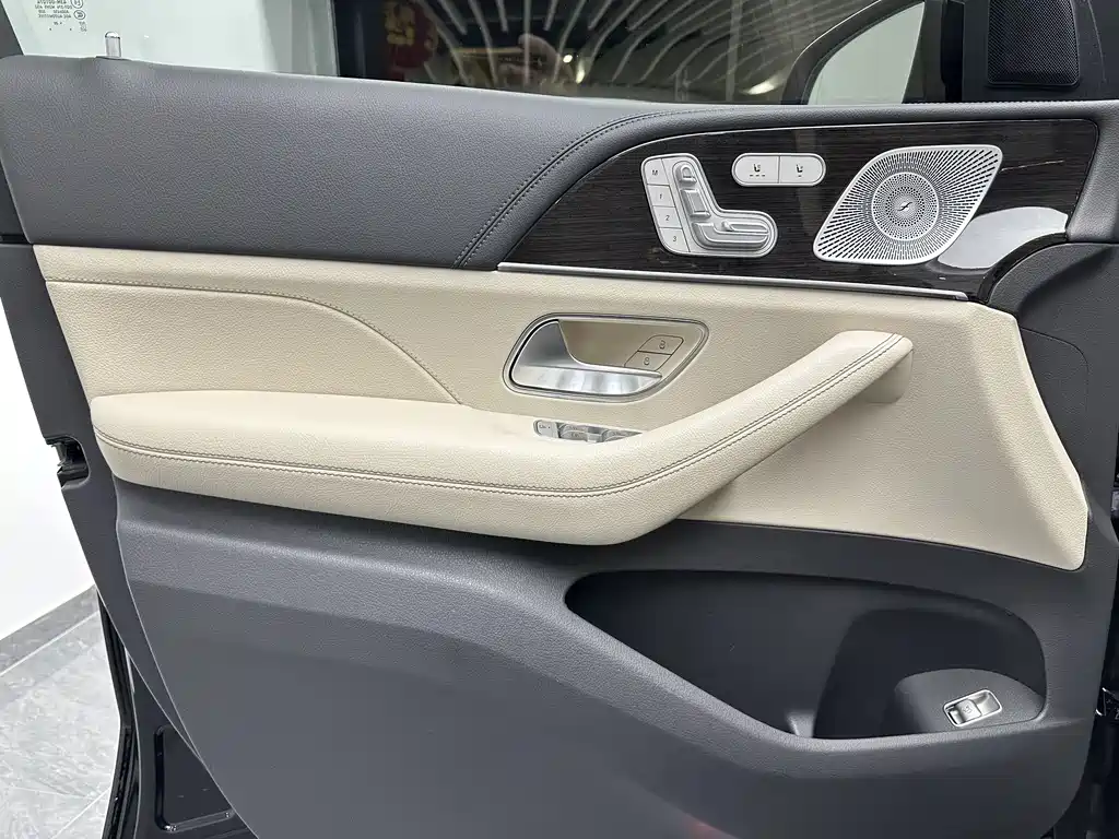 Mercedes-Benz GLS 2020 — фото 22