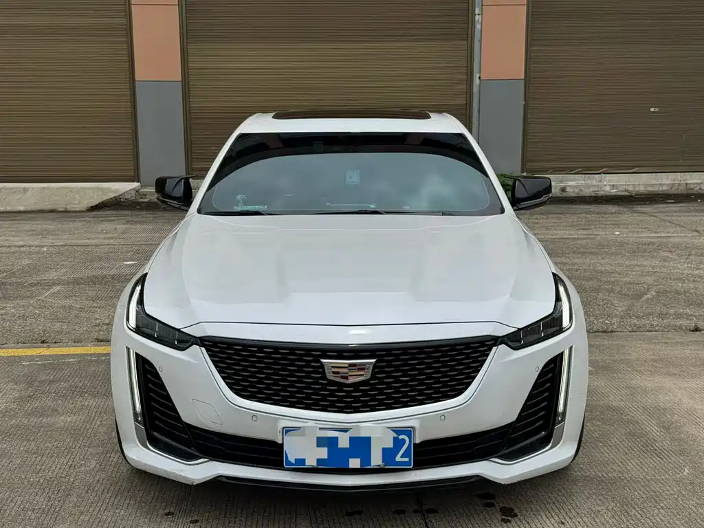 Cadillac CT5 2023 — фото 2