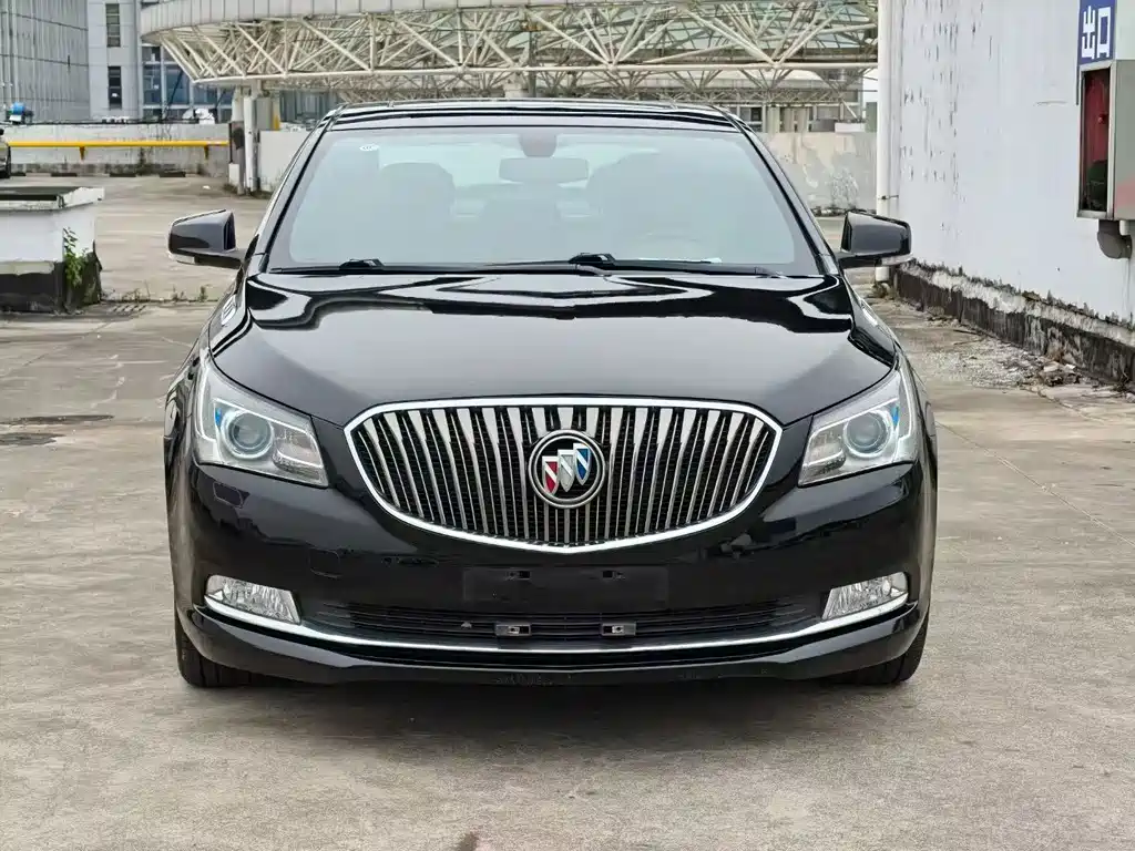 Buick LaCrosse 2014 — фото 2