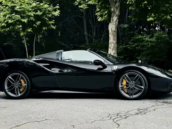 Ferrari 488 2018