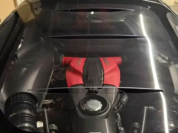 Ferrari F8 2019
