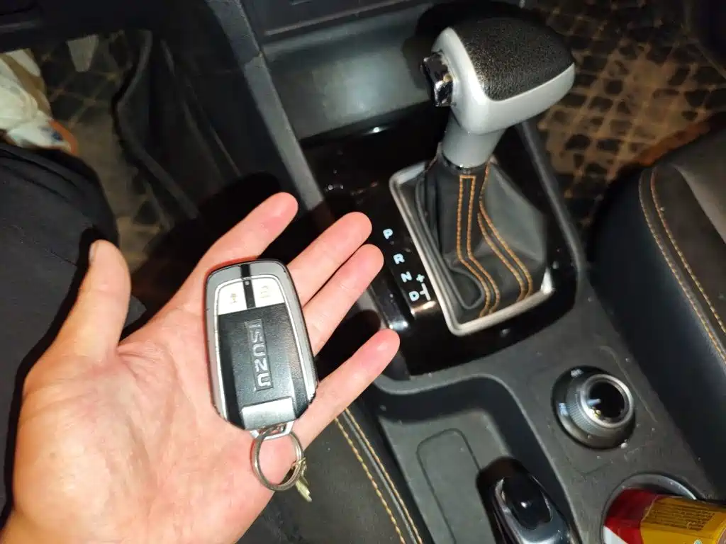 Isuzu Mu-X Shepherd 2019 — фото 12