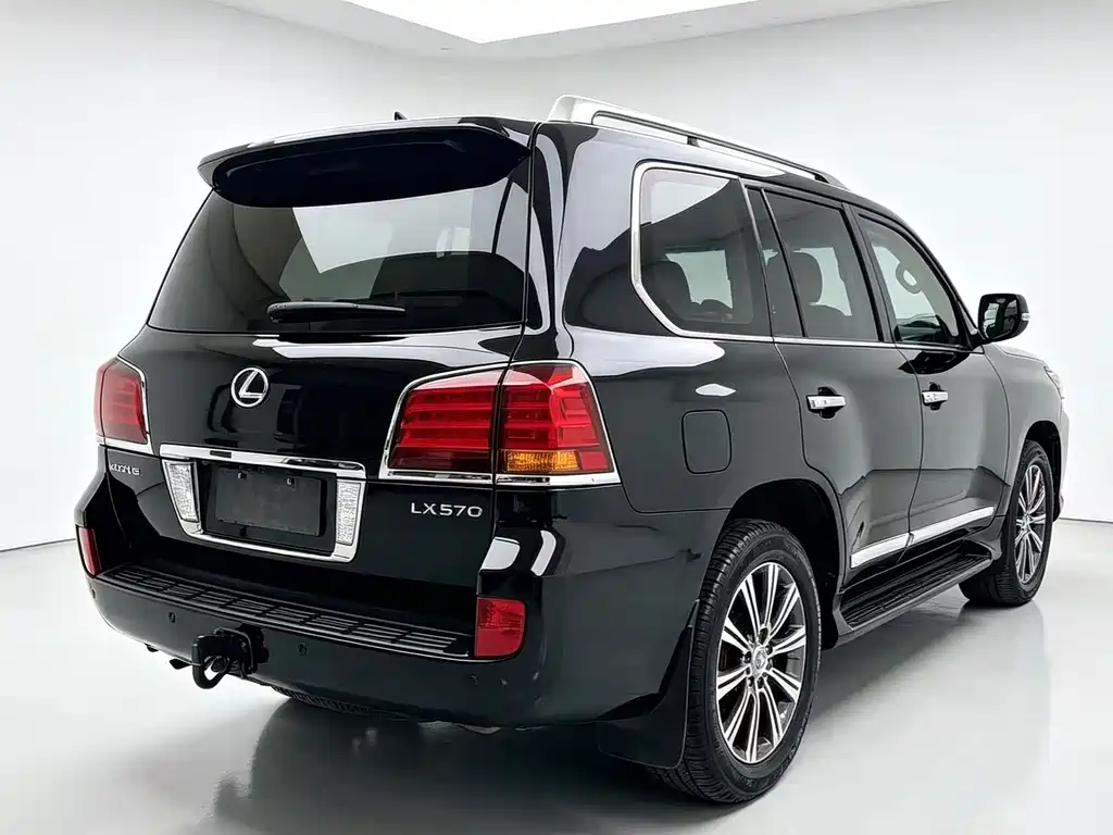 Lexus LX 2012 — фото 3