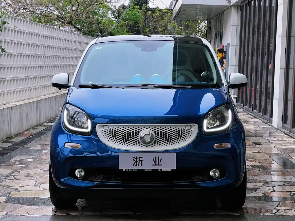 smart Forfour 2017 — фото 2